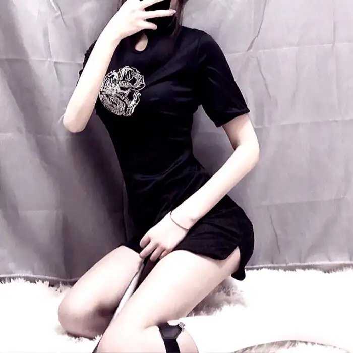 五女餐厅